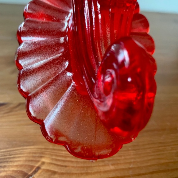 VIntage Jeannette Glass Amberina Cornucopia Horn of Plenty Vases - Picture 7 of 7